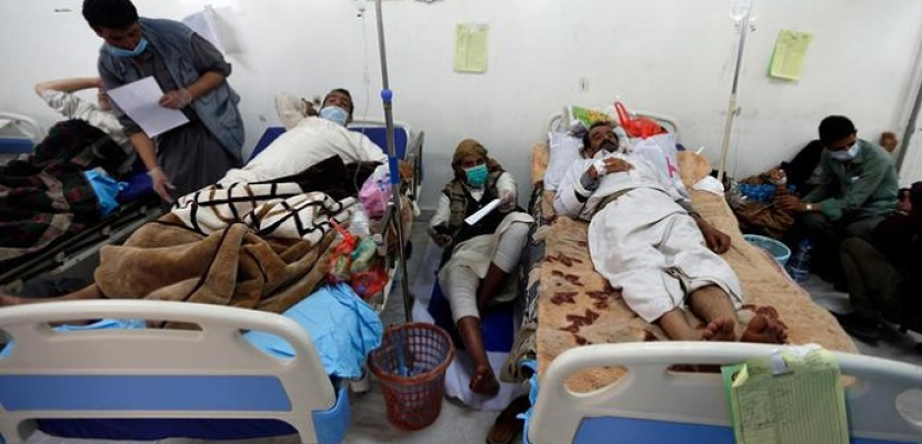 ميليشيات الحوثي تحتجز 3 قاطرات محملة بأدوية لعلاج وباء الكوليرا