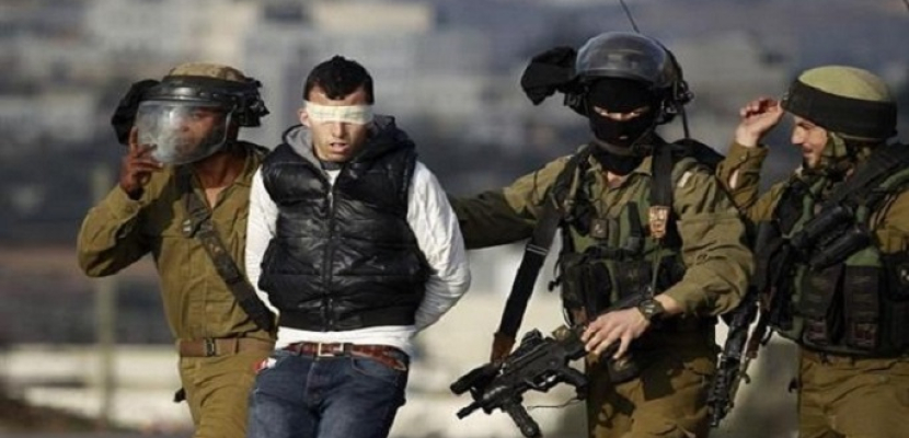 الاحتلال الإسرائيلي يشن حملة اعتقالات في الضفة الغربية و المستوطنون يجددون اقتحاماتهم للأقصى