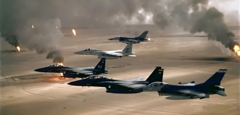 طيران التحالف العربي يستهدف تعزيزات عسكرية للحوثيين شرق تعز باليمن