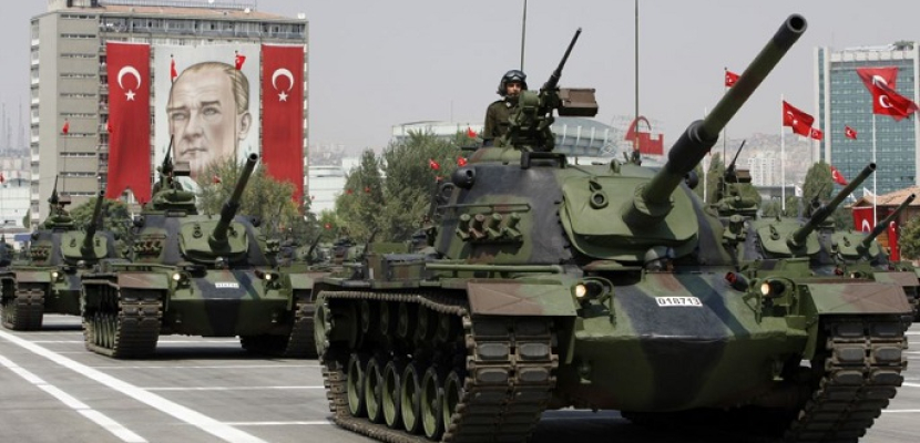 تركيا تسريح آلاف الضباط والجنود في الذكرى الأولى للانقلاب الفاشل