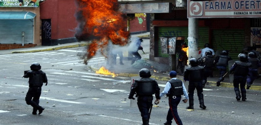 مقتل شخص خلال الإضراب العام في فنزويلا