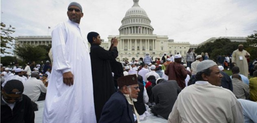 دراسة: قرابة نصف المسلمين في الولايات المتحدة “يتعرضون للتمييز”