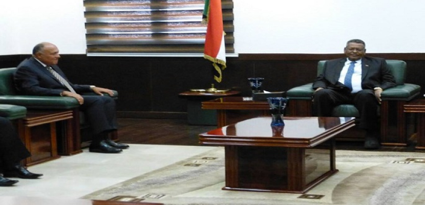 شكري: تعرفت على رؤية رئيس الوزراء السوداني فيما يتعلق بتنمية العلاقات بين البلدين