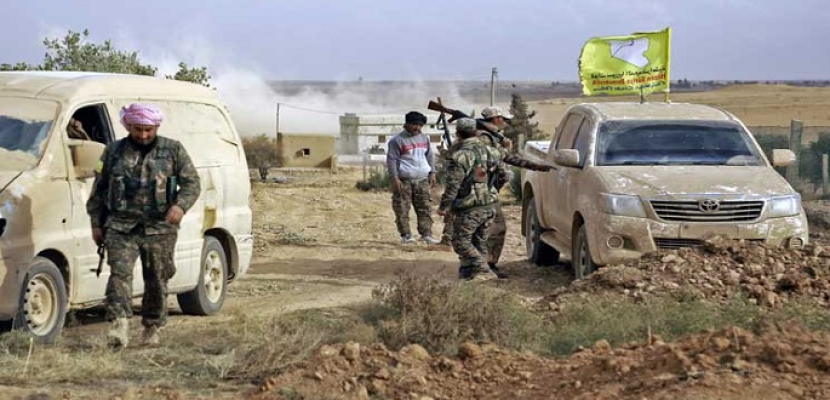 مقتل 12 من قوات سوريا الديمقراطية بهجوم لداعش في شرق سوريا