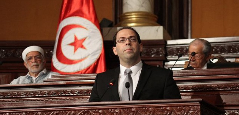 الأعضاء الجدد في الحكومة التونسية يؤدون اليمين الدستورية أمام السبسي