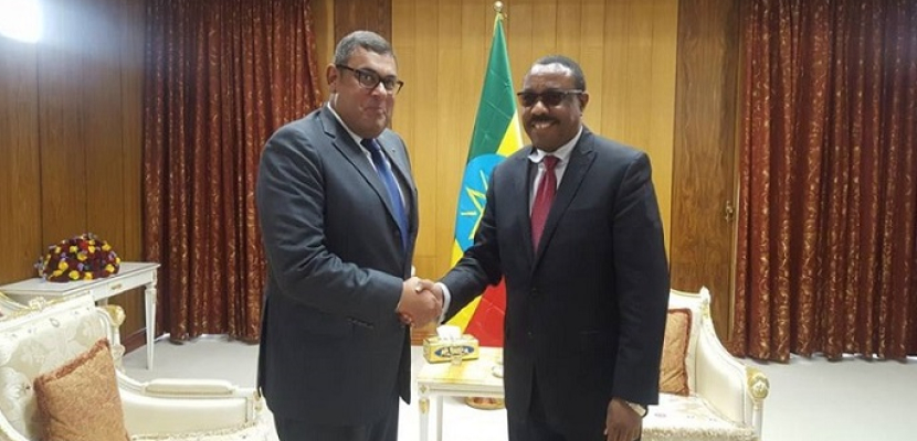 رئيس وزراء إثيوبيا يؤكد للسفير المصرى تمسك بلاده بالعلاقات الأخوية مع مصر
