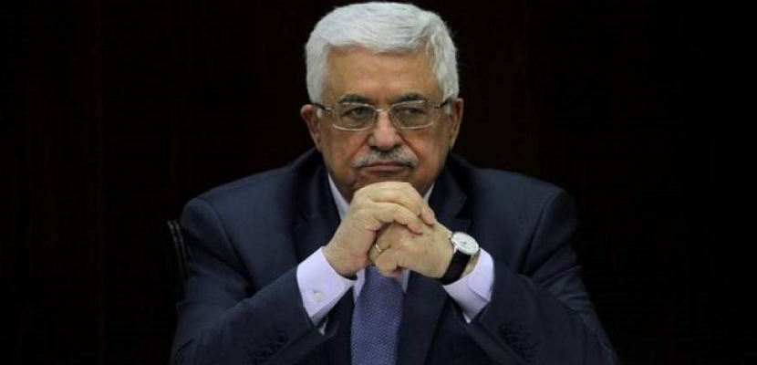 الرئيس الفلسطيني يقرر تنكيس علم البلاد كل عام في ذكرى “إعلان بلفور”