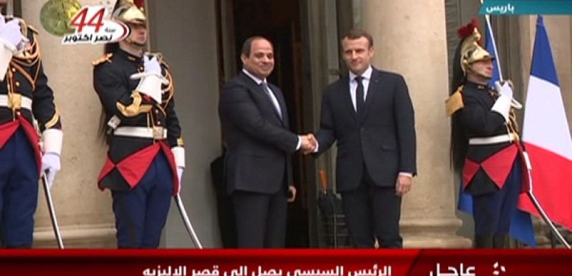 بالفيديو.. مراسم استقبال رسمية للرئيس السيسي بباريس