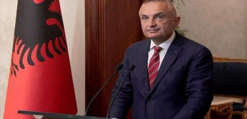 الرئيس الألباني يعزي السيسي في ضحايا حادث الروضة