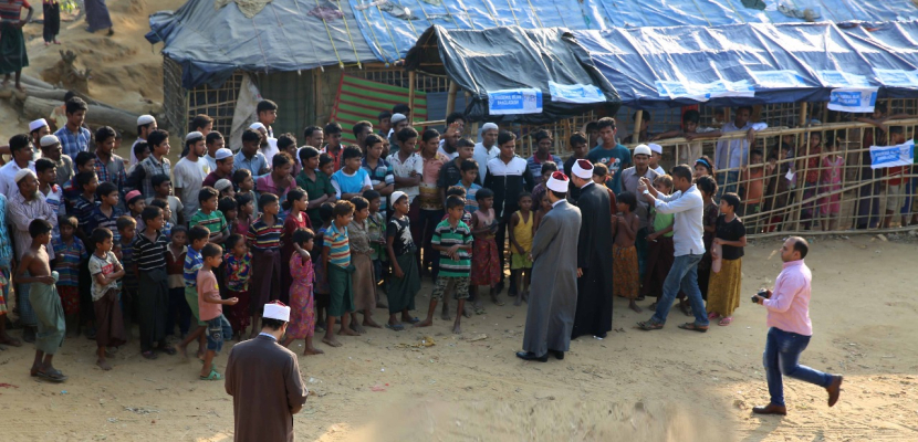 وفد الأزهر يصل مخيمات لاجئي الروهينجا الفارين من بورما في بنجلاديش