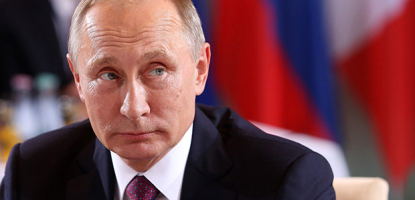 بوتين يبحث مع مجلس الأمن الروسي التحضيرات لمؤتمر سوتشي بشأن سوريا