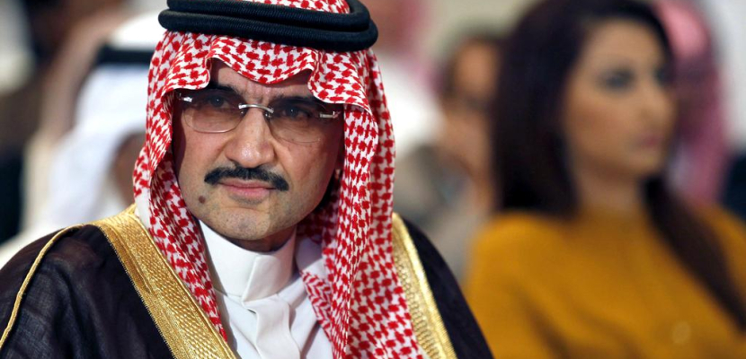الإمارات تتعقب حسابات 19 سعوديا من بينهم الوليد بن طلال