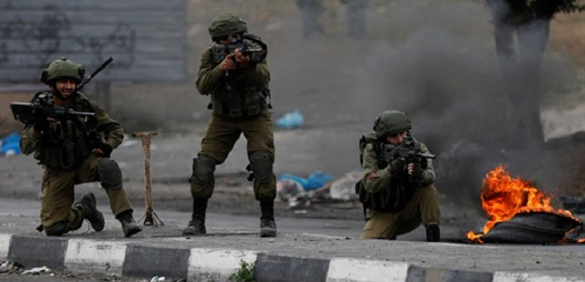 اصابة فلسطيني في رأسه برصاص الاحتلال الإسرائيلي بقطاع غزة