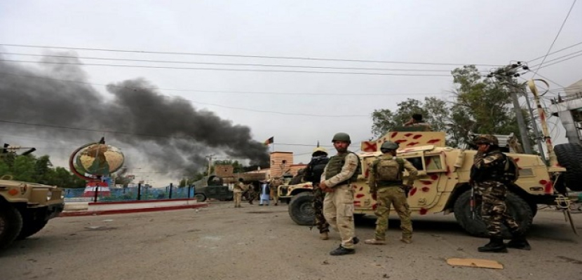مقتل 3 أشخاص وإصابة 12 فى تفجير وسط أفغانستان