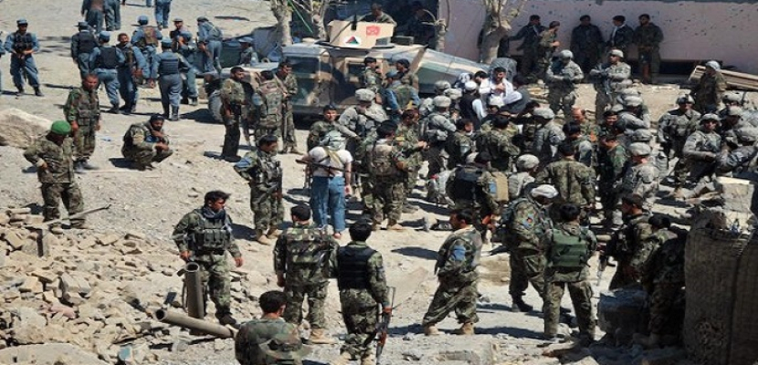 مقتل 8 وإصابة أخرين في مداهمات للجيش الأفغاني لأوكار طالبان
