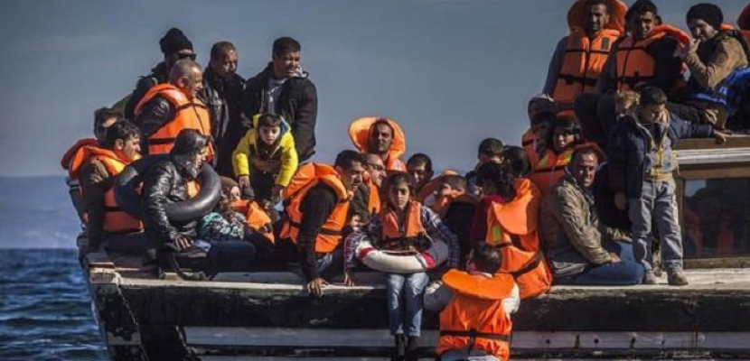 الأمم المتحدة: إنقاذ 50 مهاجرًا من الغرق إثر إنقلاب قاربهم بالمتوسط