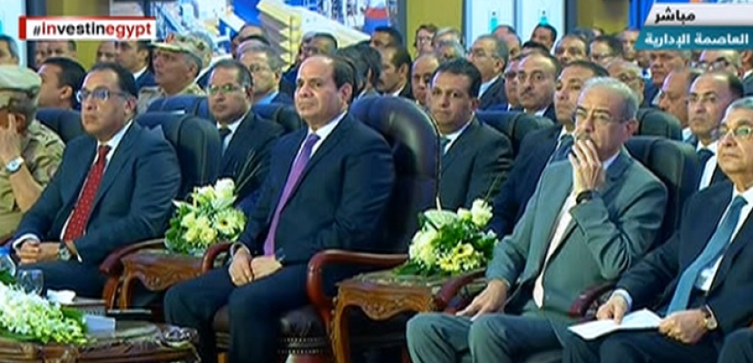 الرئيس السيسي يشهد افتتاح عدد من المشروعات القومية في قطاع الكهرباء