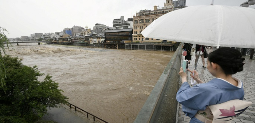 ارتفاع حصيلة ضحايا الأمطار الغزيرة في اليابان إلى 73 شخصا