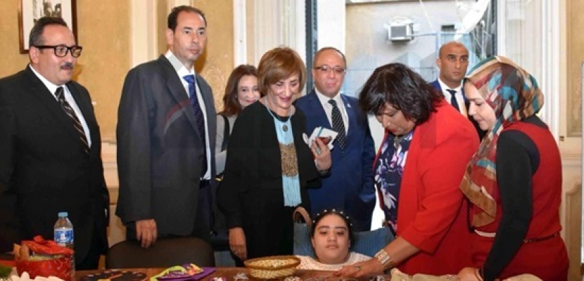 وزيرة الثقافة تشهد انطلاق فعاليات الأنشطة الفنية لمؤسسة “أولادنا”