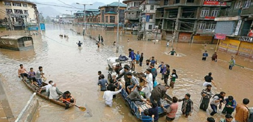 مصرع 189 شخصا ونزوح 4 ملايين بسبب فيضانات فى الهند ونيبال