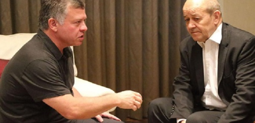 ملك الأردن يبحث مع وزير الخارجية الفرنسي علاقات التعاون والأوضاع بالمنطقة
