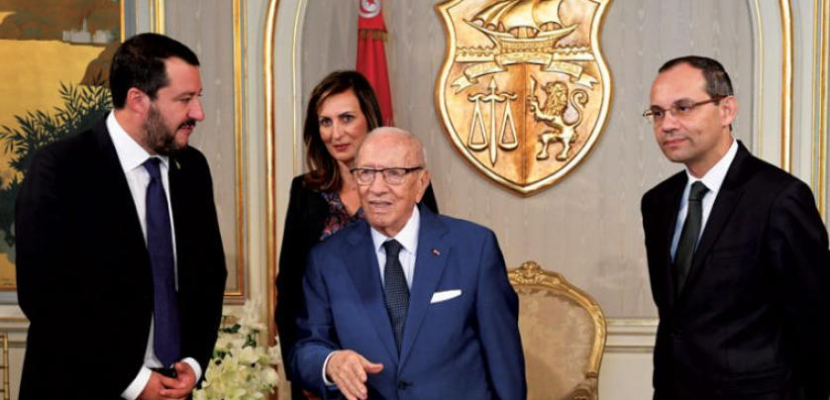 الرئيس التونسي يبحث مع وزير داخلية إيطاليا قضايا الهجرة والإرهاب
