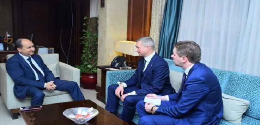 وزير التجارة والصناعة يبحث مع نظيره البيلاروسى تعزيز العلاقات بين البلدين