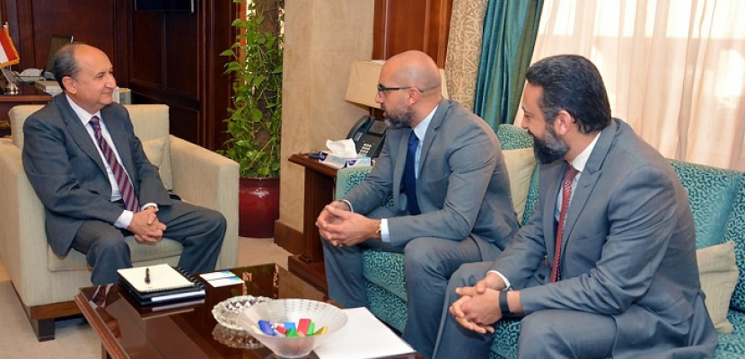 عمرو نصار يبحث مع المدير الإقليمي لشركة بروكتر أند جامبل خطط الشركة لزيادة استثماراتها بالسوق المصري