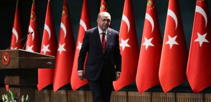 فايننشال تايمز البريطانية: أصدقاء أردوغان القدامى يهددون حكمه