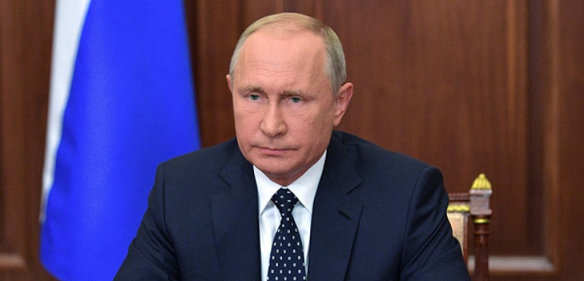 بوتين يرجئ العرض العسكري في يوم النصر بسبب كورونا