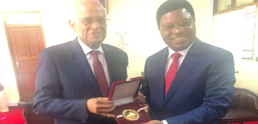 رئيس النواب يلتقي رئيس الوزراء التنزانى ورئيس الجمعية الوطنية التنزانية