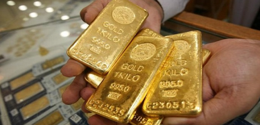الذهب يربح 8 دولارات عند التسوية مع توترات البريكست