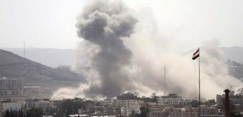 ميليشيات الحوثي تكثف قصفها على الأحياء السكنية بالحديدة