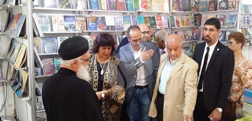 افتتاح معرض الكتاب الثالث بالكنيسة المرقسية بالإسكندرية