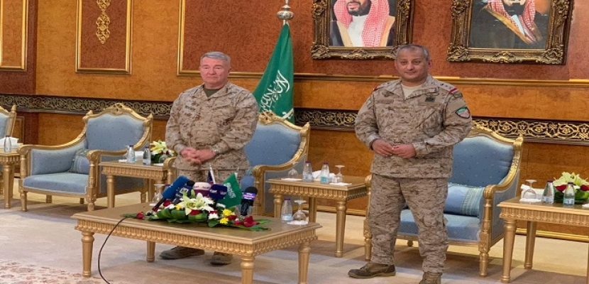 قائد القوات المشتركة للتحالف العربي يبحث في الرياض مع قائد القيادة الأمريكية التعاون العسكري الثنائي