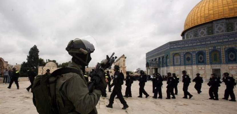 الأوقاف الفلسطينية: سلطات الاحتلال ارتكبت 75 انتهاكا للأقصى والإبراهيمي في يوليو