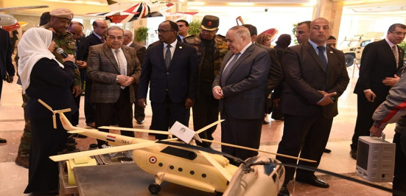 رئيس الهيئة العربية للتصنيع  يبحث مع وزيرالدفاع الصومالي أوجه التعاون فى مجال الصناعات الدفاعية والأمنية