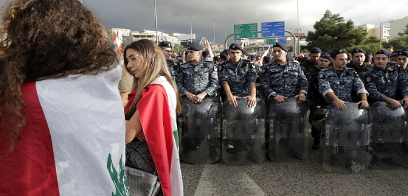 الصحف اللبنانية: البلاد أمام حكومة “لون سياسي واحد”