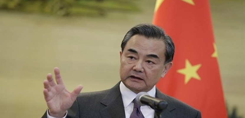 وزير خارجية الصين يؤكد أهمية تحقيق الاستقرار بالمنطقة وعدم انتشار الأسلحة النووية