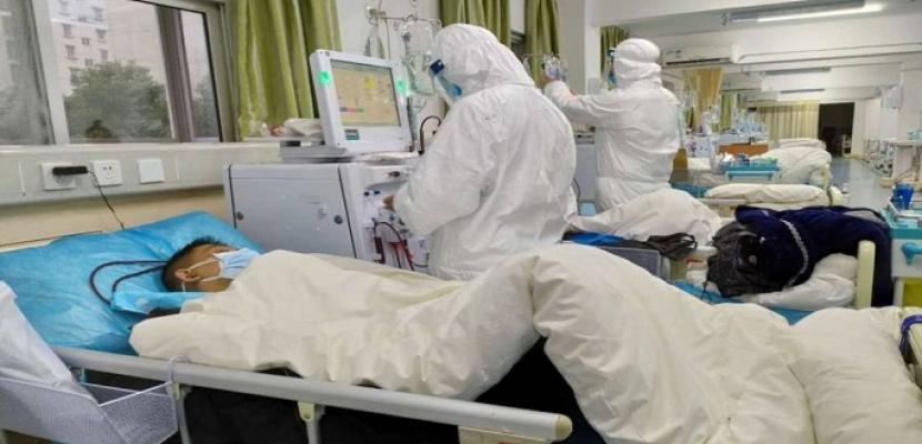 الصين: وفاة 56 شخصاً وإصابة 1985 بفيروس كورونا الجديد