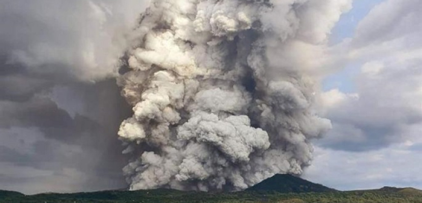 الفلبين: نستعد لأزمة طويلة في ظل استمرار ثوران بركان تال