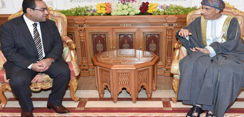 بالصور… نائب رئيس الوزراء العماني يشيد بالعلاقات العمانية المصرية