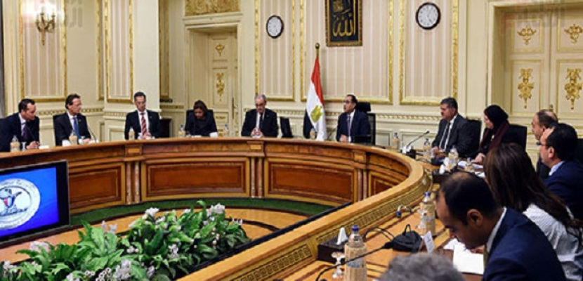 رئيس الوزراء يبحث مع المستشار الفيدرالي السويسري سبل تعزيز التعاون بين مصر وسويسرا