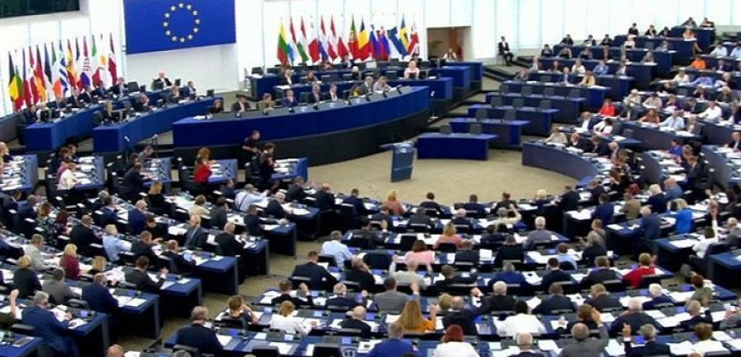الاتحاد الأوروبي يحذر من عدم انتهاء أزمة كوفيد-19 ويدعو للانتباه