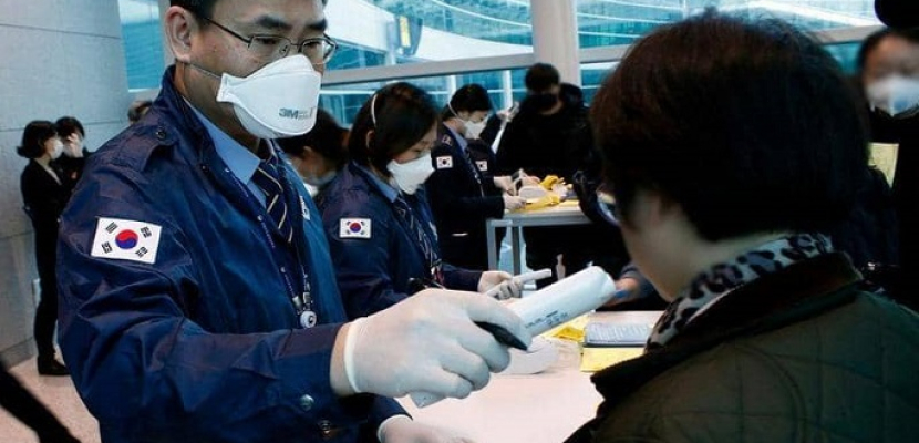 كوريا الجنوبية تعلن عن ارتفاع حصيلة الوفيات جراء “كورونا” إلى 102 حالة