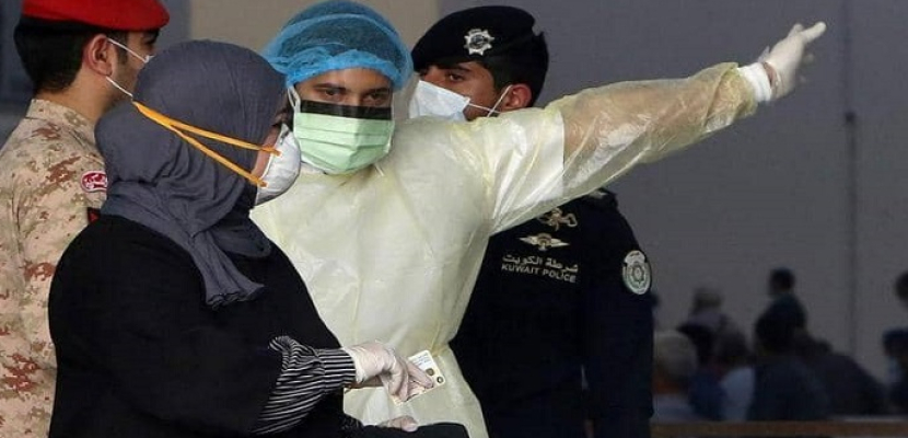 الصحة الكويتية: 10 حالات وفاة و900 إصابة بفيروس كورونا خلال الـ24 ساعة الماضية