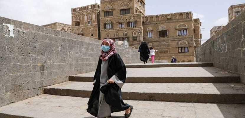 الصحة اليمنية ترفع جاهزيتها لمواجهة الموجة الثانية من فيروس كورونا المستجد