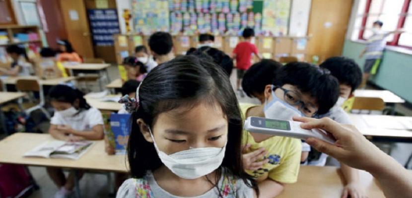 كوريا الجنوبية تقرر الحدّ من عدد التلاميذ في الفصول الدراسية بعد زيادة حالات العدوى