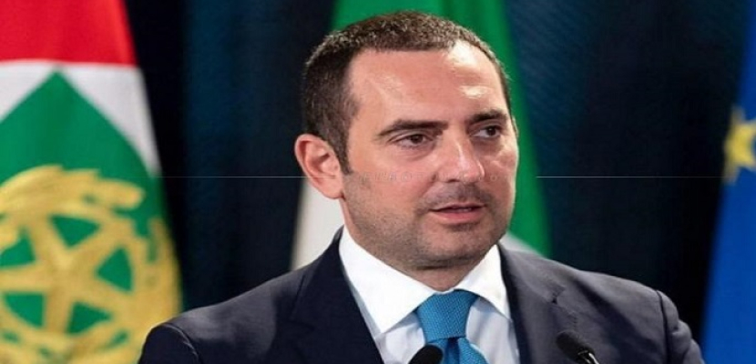 وزير الرياضة الإيطالي: لا يمكن تحديد موعد لعودة النشاط