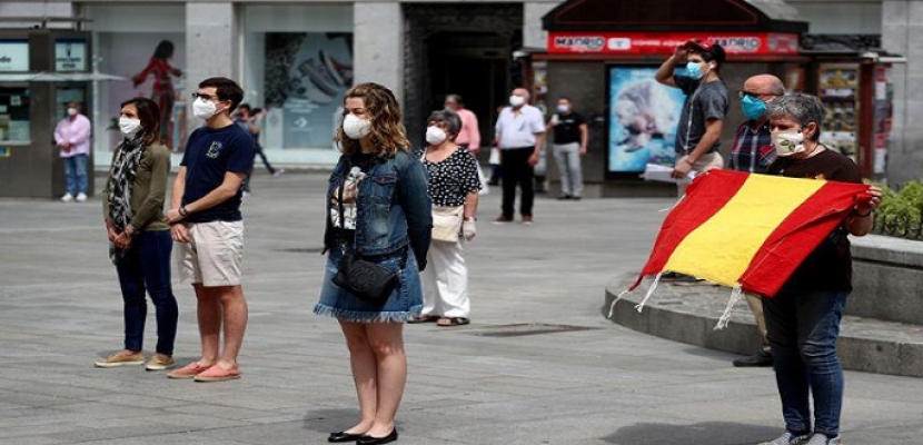 فاينانشيال تايمز: إسبانيا تستعد لزيادة إجراءات محاربة الموجة الثانية لكورونا في مدريد